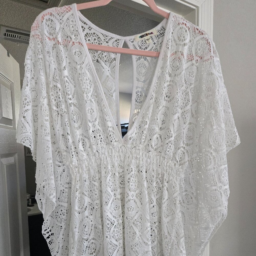Miken Women's Plunge-Neck Lace Kimono Cover-Up - Large (White)